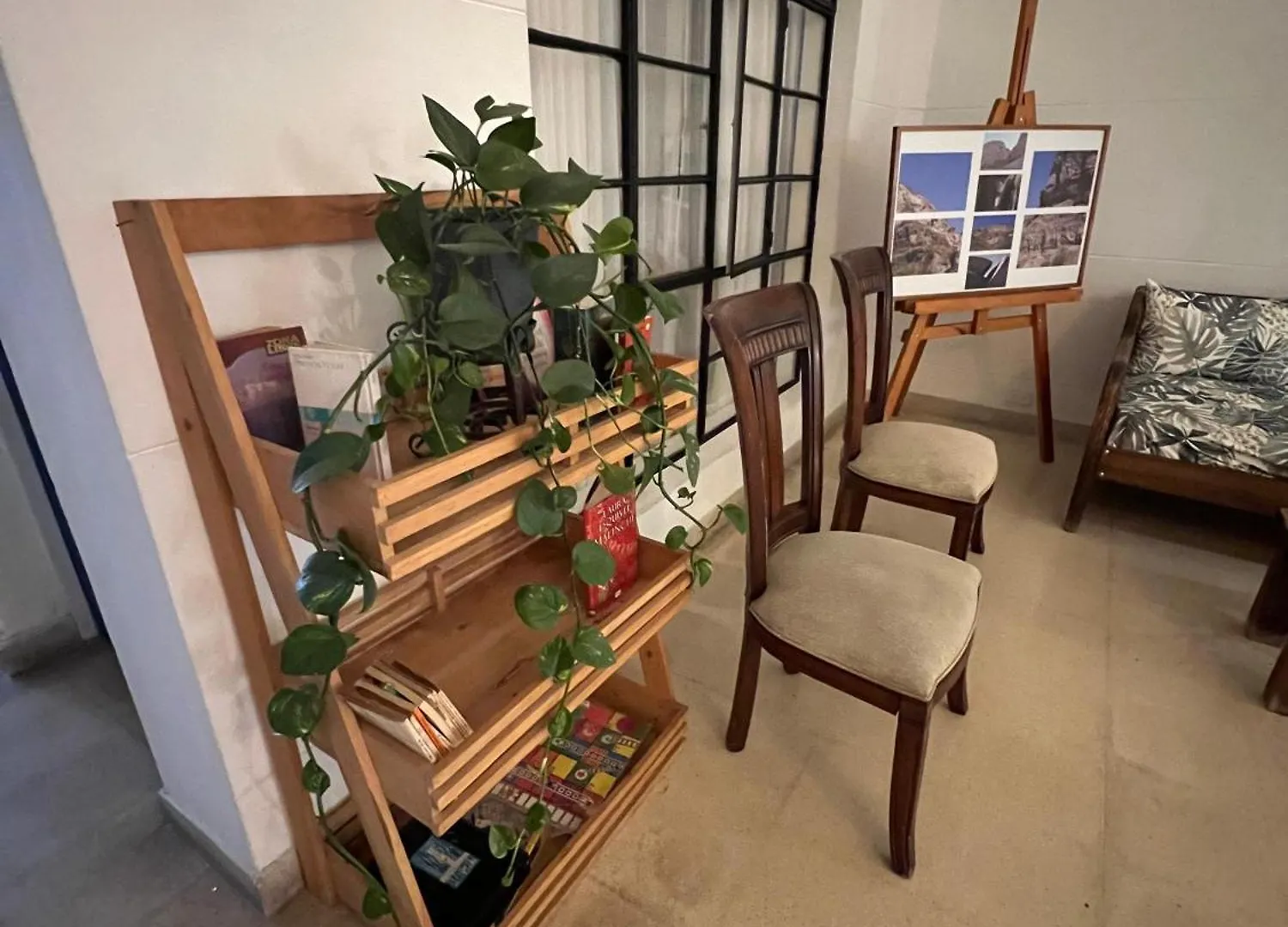 Laureles Garden Hostel Медельин 0*,