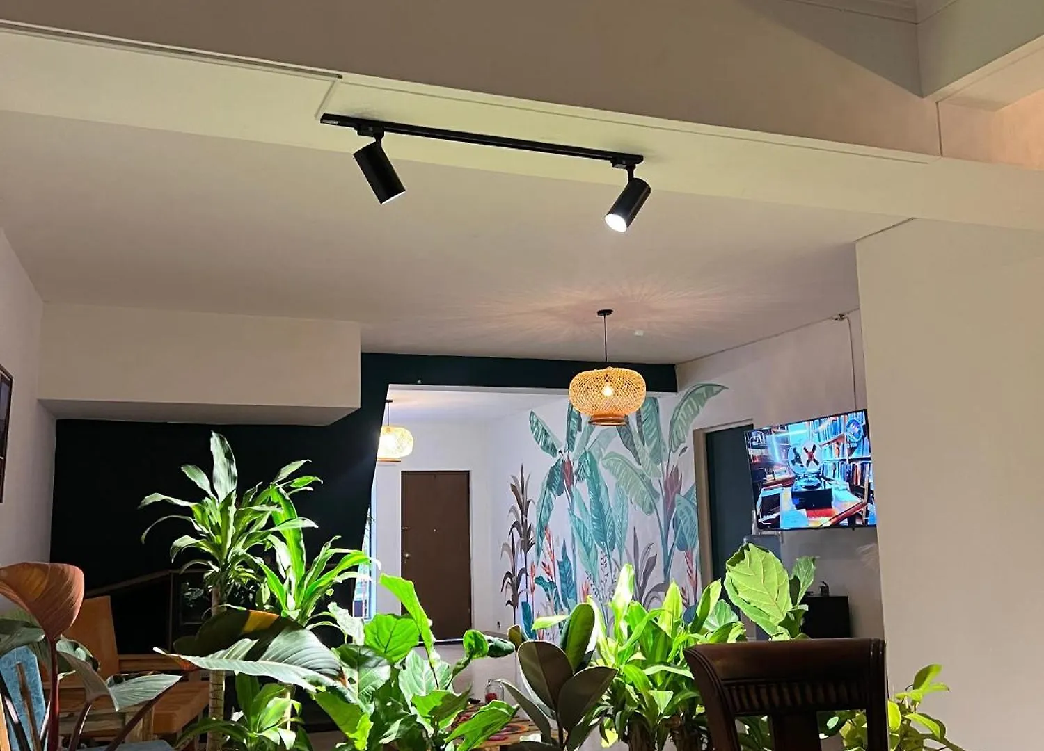 Laureles Garden Hostel Медельин Гостевой дом