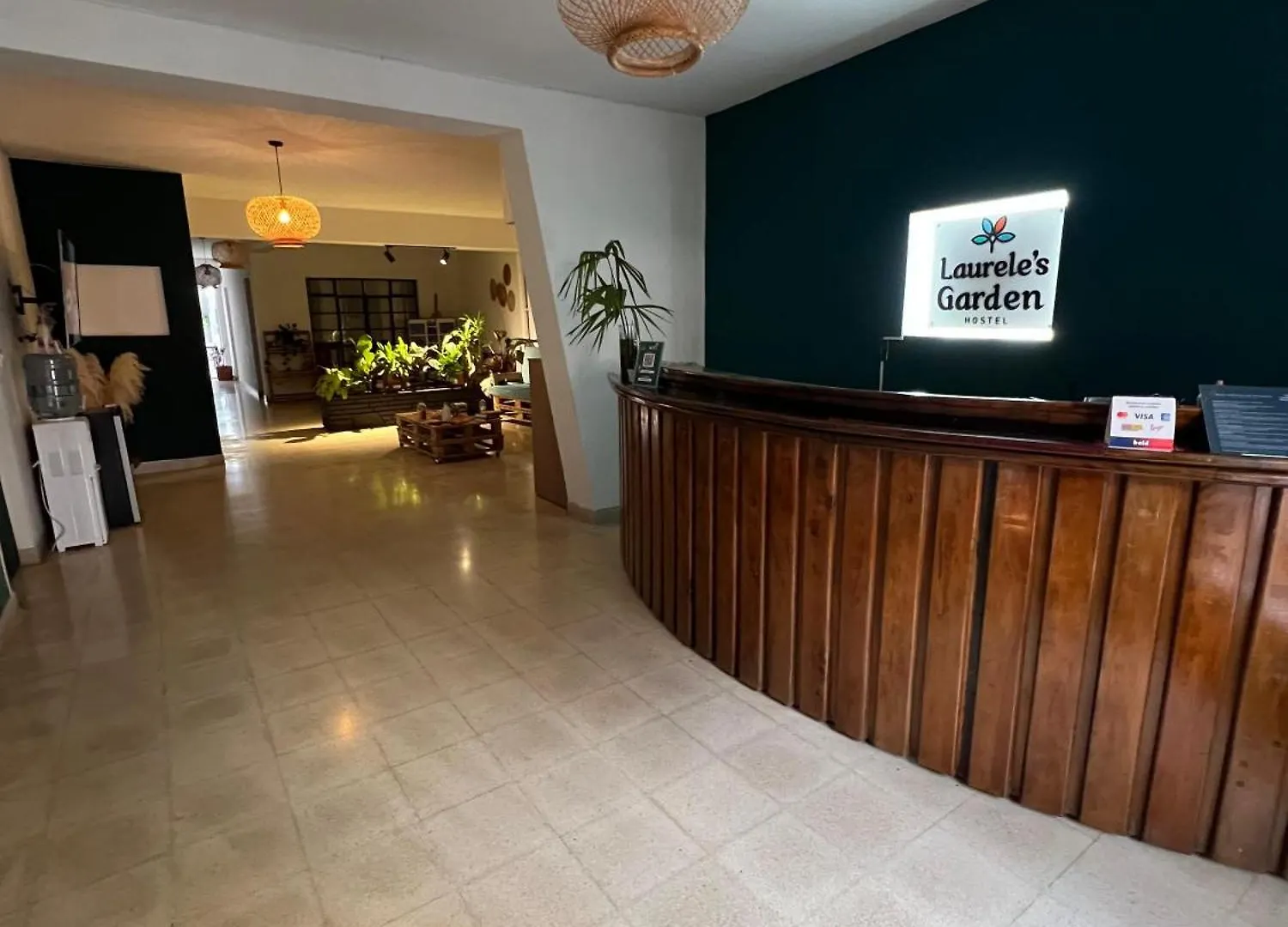 Laureles Garden Hostel Медельин Колумбия