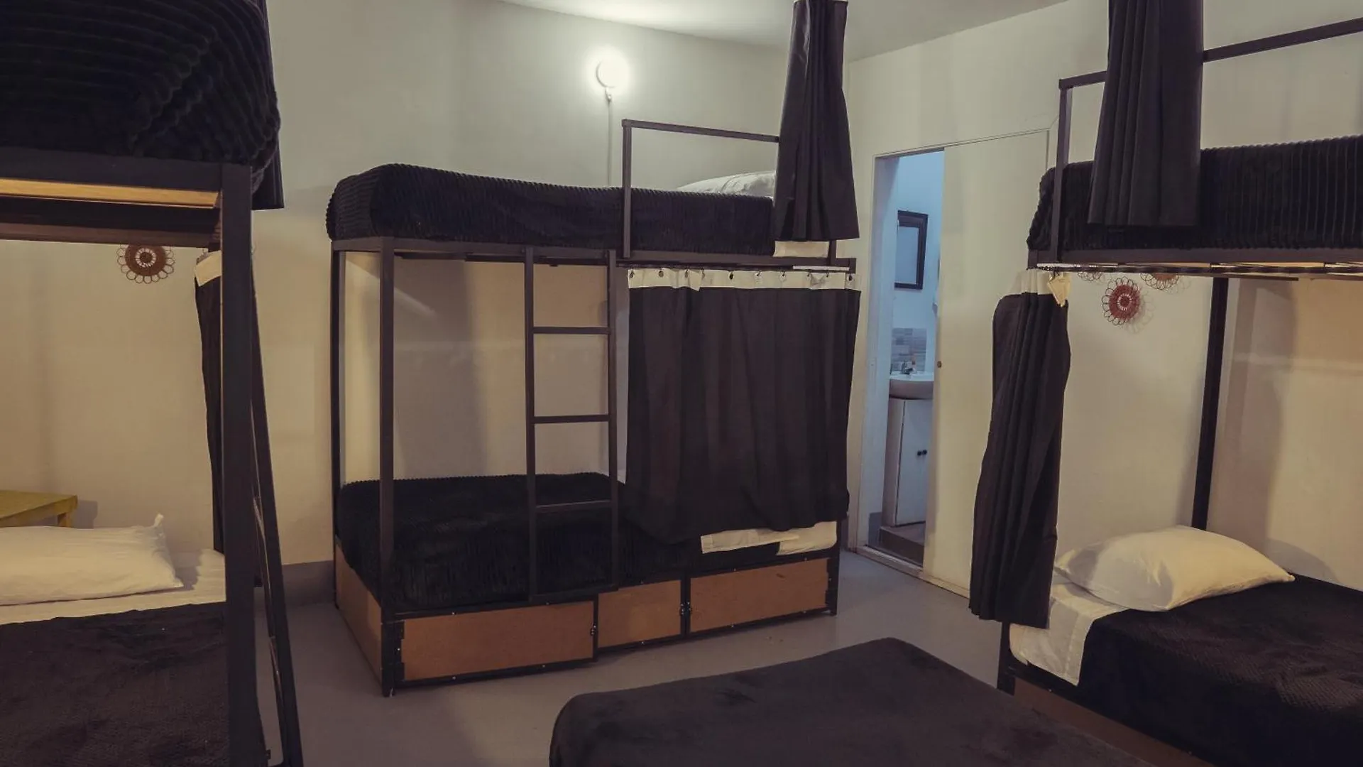 Laureles Garden Hostel Medellín 0*,  Colombia